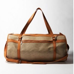 Weekender bag from Deena and Ozzy